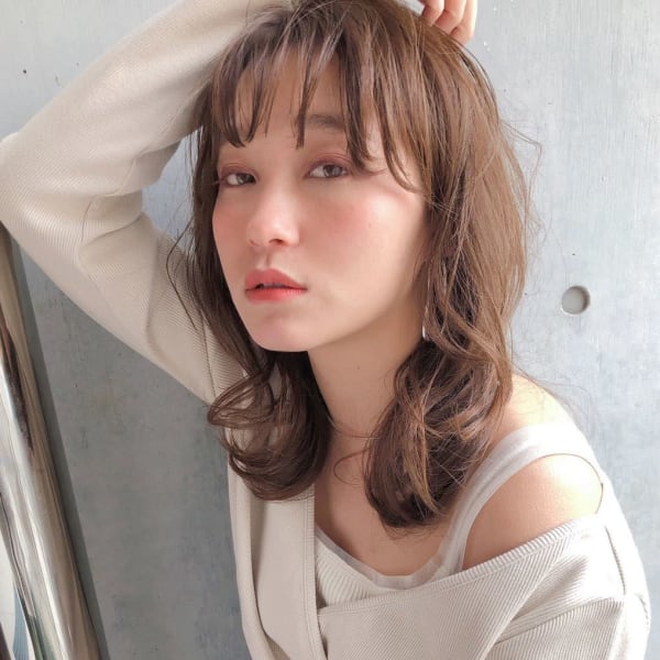 ウルフレイヤー 小顔パーマ 【yー４４５】