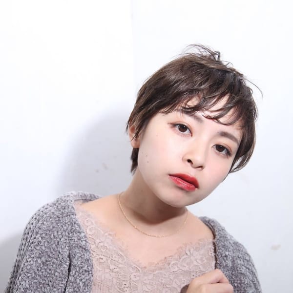 フェミニンショート