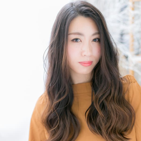 かきあげバングが◎アシンメトリーロング　エレガントロング　