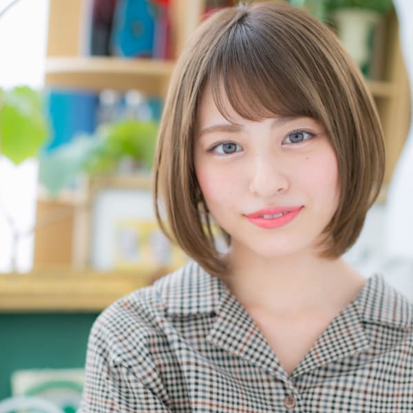ナチュラル可愛い♪小顔サラツヤ前下がりボブ マッシュボブ