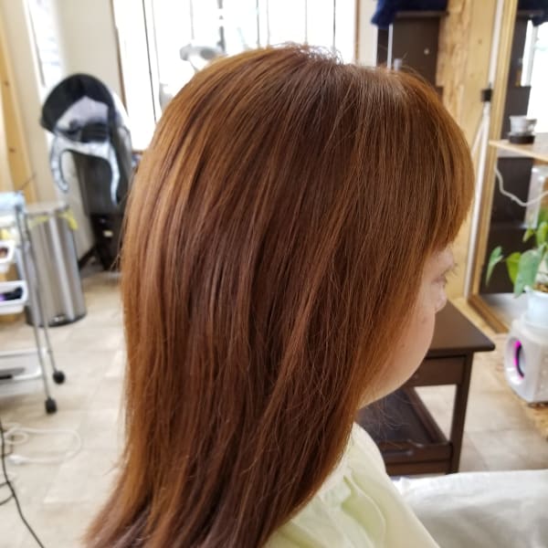 酸性トリートメントでストレートに|HAIRSTORY Lissajous