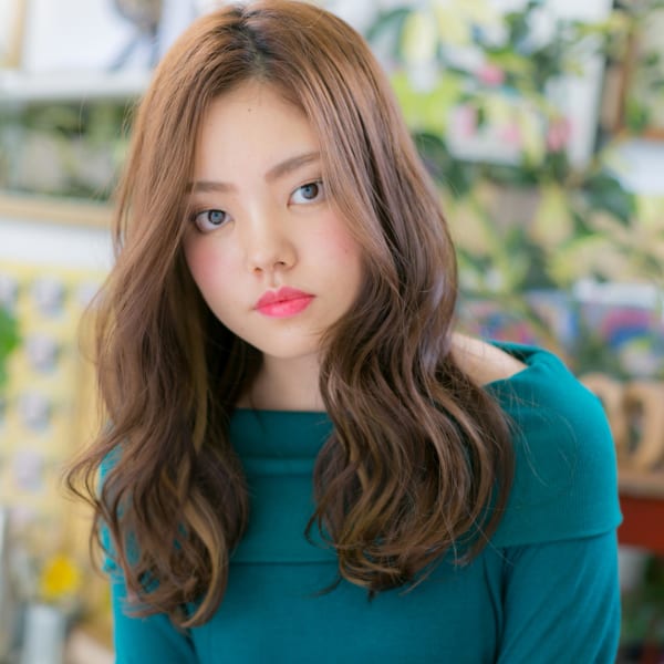 センターパート★こなれ感グラマラスカール　ボリュームカール