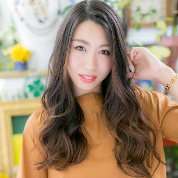 かきあげバングが◎アシンメトリーロング リッチウェーブ