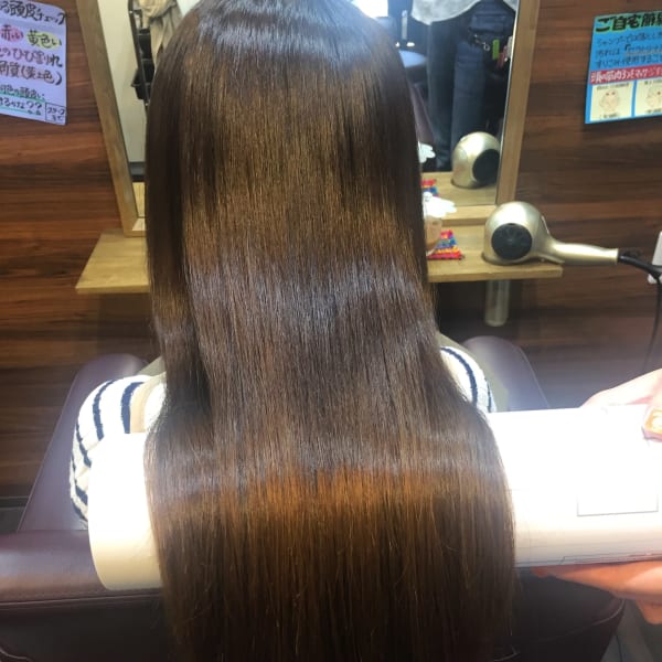 サラツヤロング【髪質改善アイロンストレートエステ】