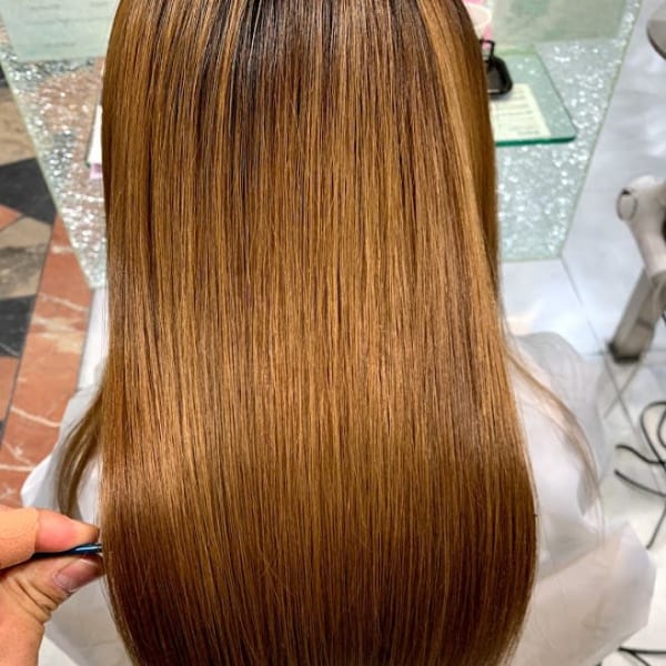 髪質改善ストレート