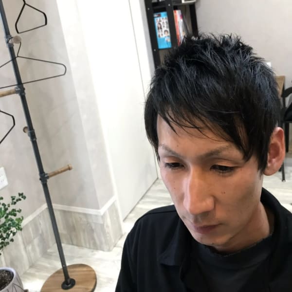 シンプルだけど躍動感のある束感ショート|-HAIR-Jubilee