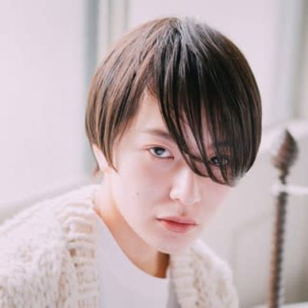 クールなコンパクトショート