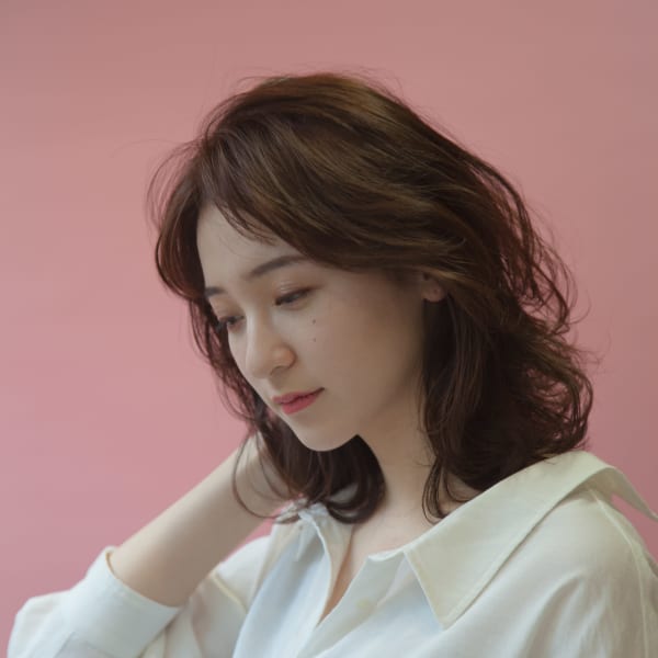 。Niii 。春スタイル...やわらかニュアンスウェーブ