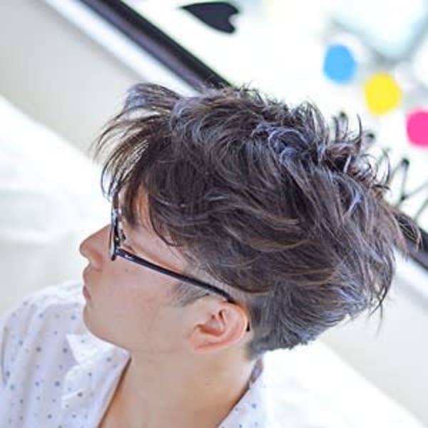 ツーブロックの入った　ビジネスカジュアルスタイル|HAIR&MAKE STUDIO MIMURO