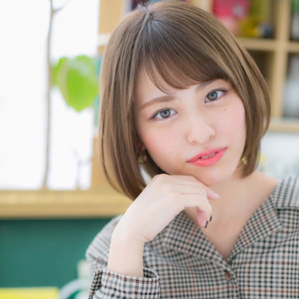 ナチュラル可愛い♪小顔サラツヤ前下がりボブ スマートボブ