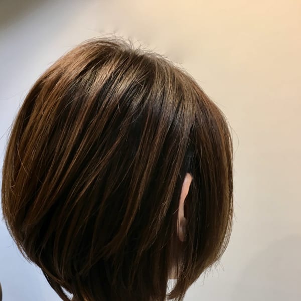 シンプルレイヤーボブ