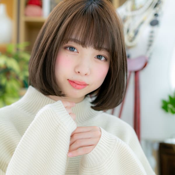 好感度大♪前下がり黒髪ナチュラルボブ　ニュアンスカール