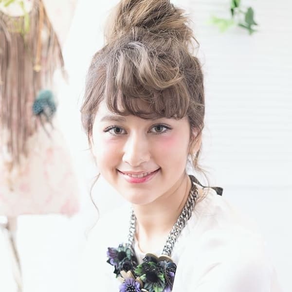 簡単おだんごヘアー【Attirer】