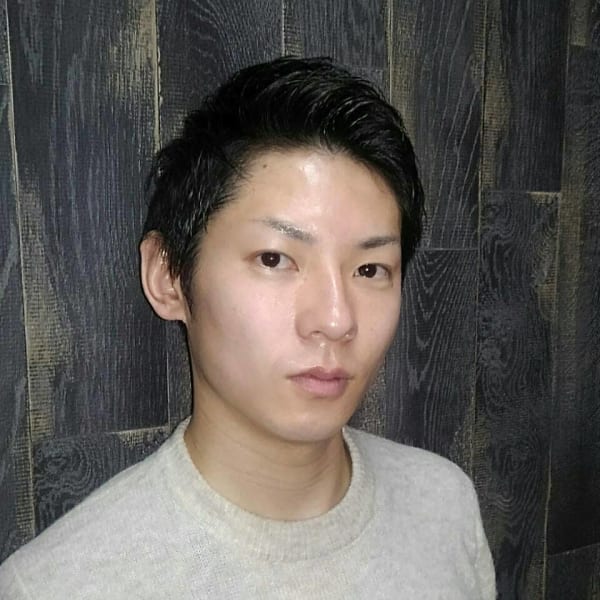 クールなオトコを演出するショートヘア