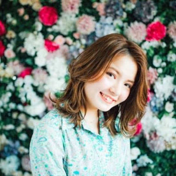 外ハネ重めウルフ