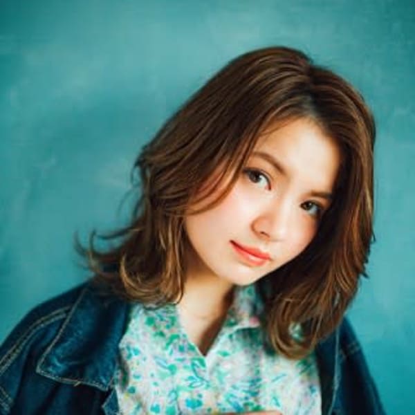 外ハネ重めウルフ