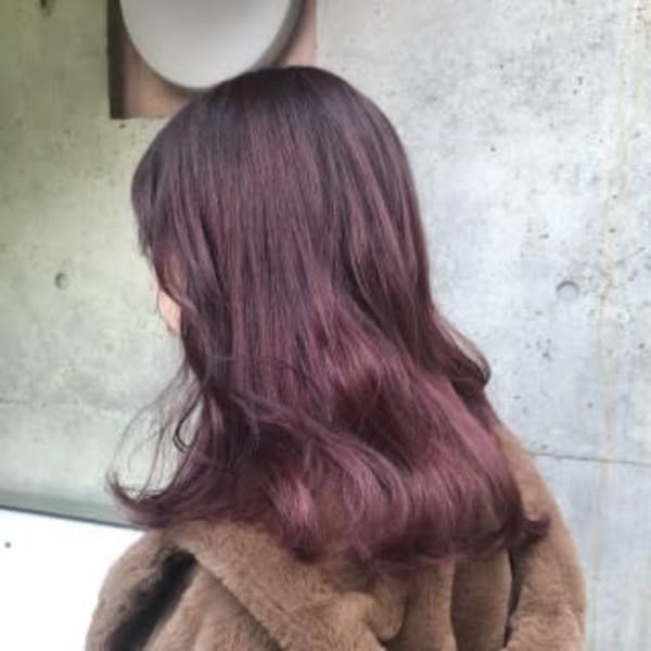 オススメ順 グラデーション レッド ピンク ミディアムの髪型 ヘアスタイル 楽天ビューティ