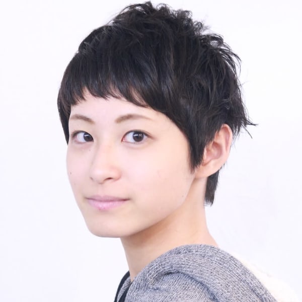 【soy-kufu】暗髪でパーマ風ベリーショート