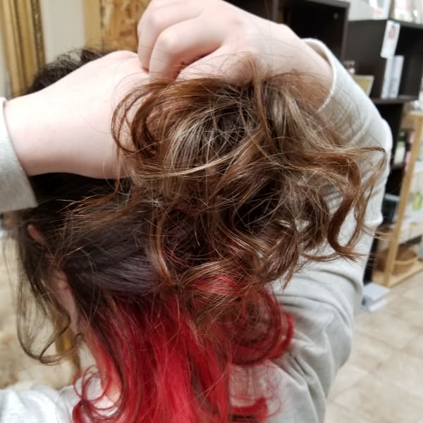 シークレットハイライト＆インナーカラー|HAIRSTORY Lissajous