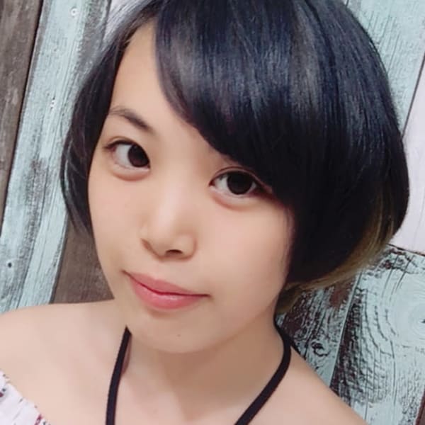 マーメイドアッシュ・ライトグリーンハニーヘア