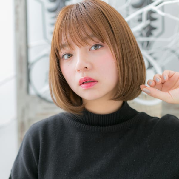 横顔美人♪外国人風カラー前下がりボブ ふんわりボブ