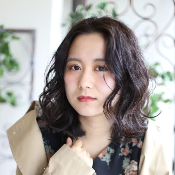 柳田蒼依 asha hair solution 芦屋店(アシャヘアーソリューション)のスタッフ 美容院・美容室を予約するなら楽天ビューティ
