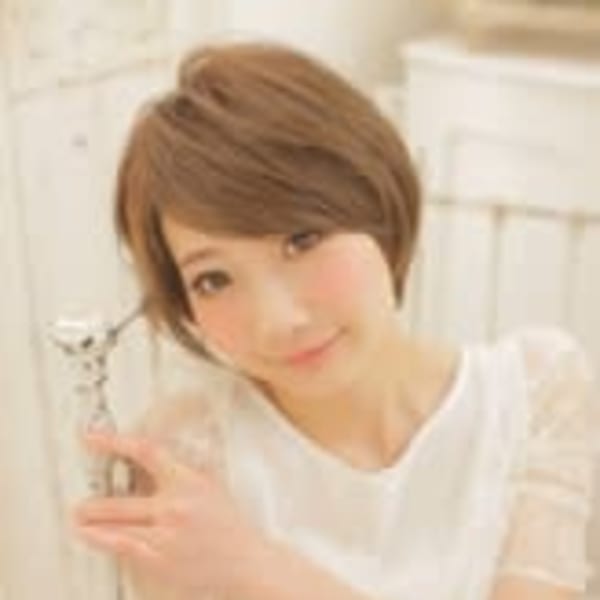 フェミニンショート