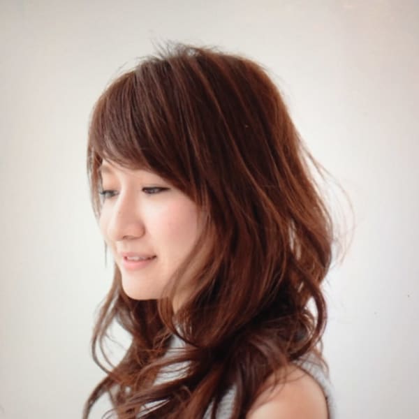 エアリーパーマロングスタイル