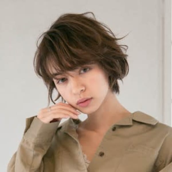 無造作カールセンターパートショート