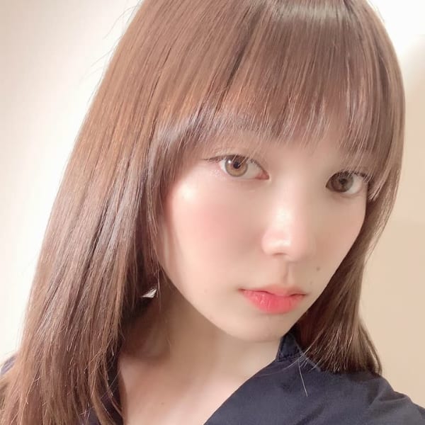 美髪ストレートスタイル