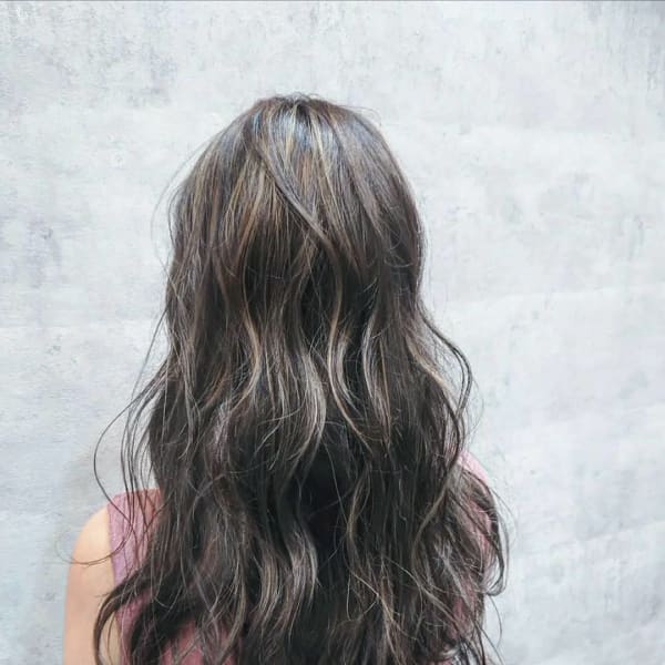 ハイライトベージュ