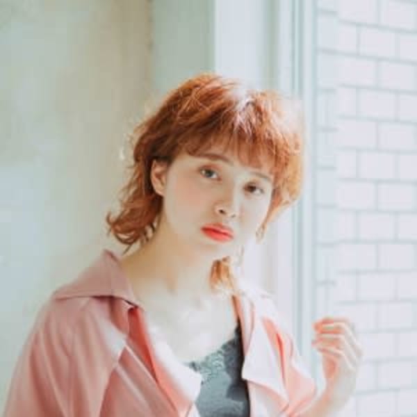 外ハネ×ウルフ|ESCAPE to bona 高崎店