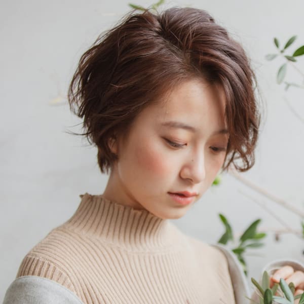 佐取 歩 Trois Epis 表参道 トロワエピ オモテサンドウ のスタッフ 美容院 美容室を予約するなら楽天ビューティ 佐取 歩 Trois Epis 表参道 トロワエピ オモテサンドウ のスタッフ 美容院 美容室を予約するなら楽天ビューティ
