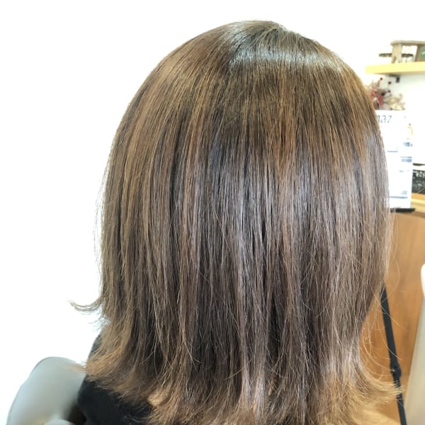 外ハネストレート