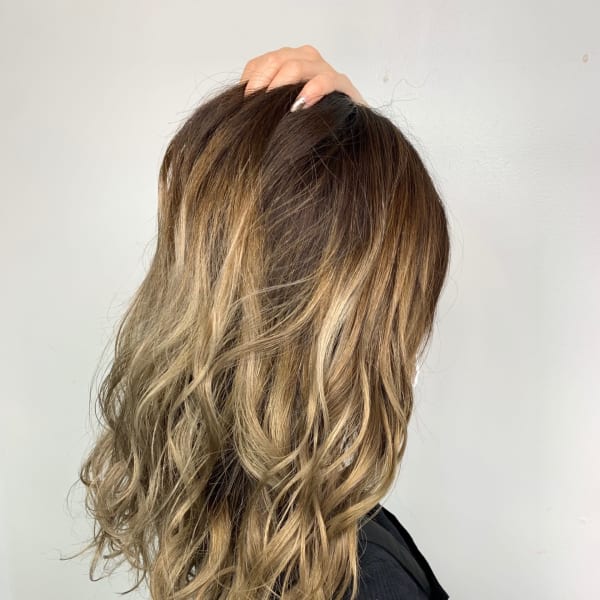 イルミナバレイヤージュカラー　|Total Beauty Passion 牧野本店