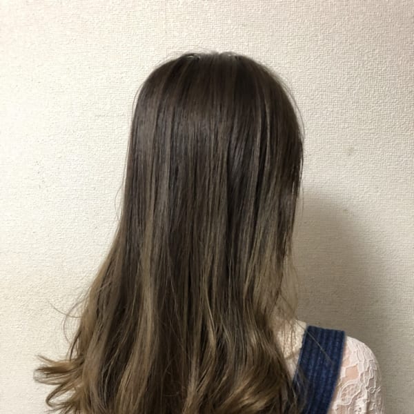 ナチュラルカラー|MAKE-UP