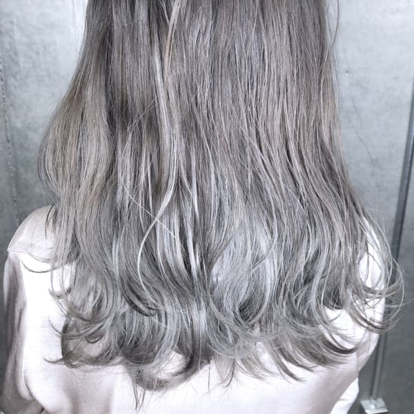 バレイヤージュ×ハイライト