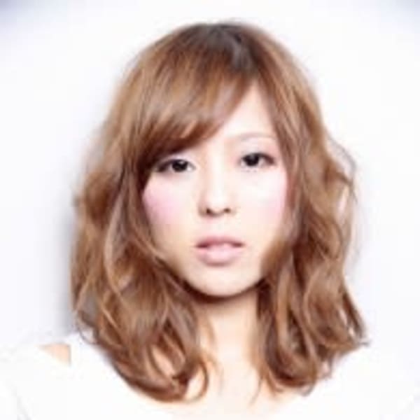 フェミニスボブ