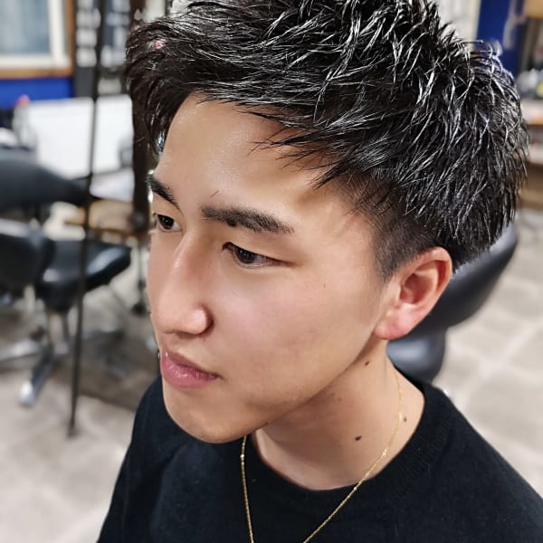 髪型 ショート ツーブロ