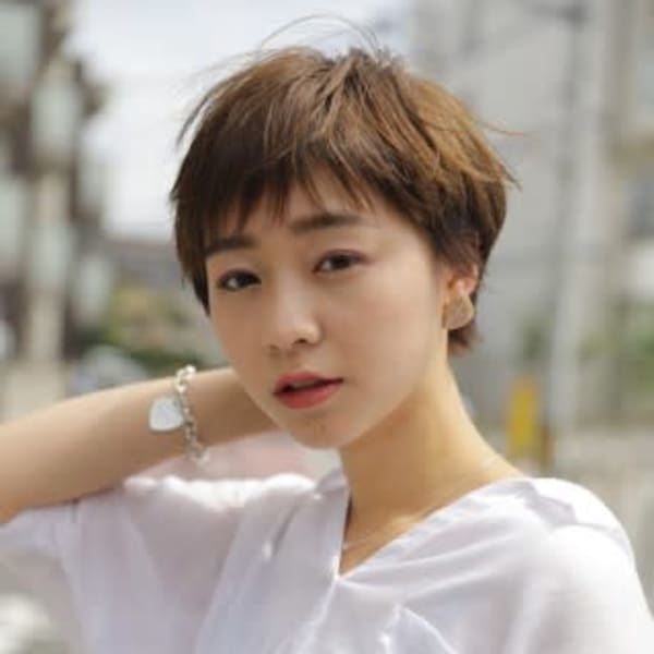 ショートバングショート