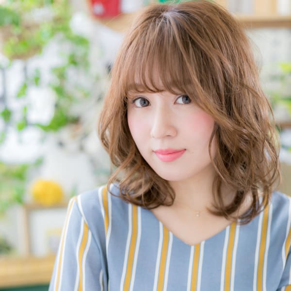 やわらか質感＆外国人風カラー☆ラブふわミディ　キュートボブ