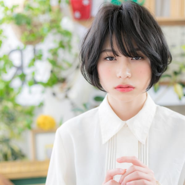 ショートでも◎黒髪ナチュラルくせ毛風カール ふんわりボブ