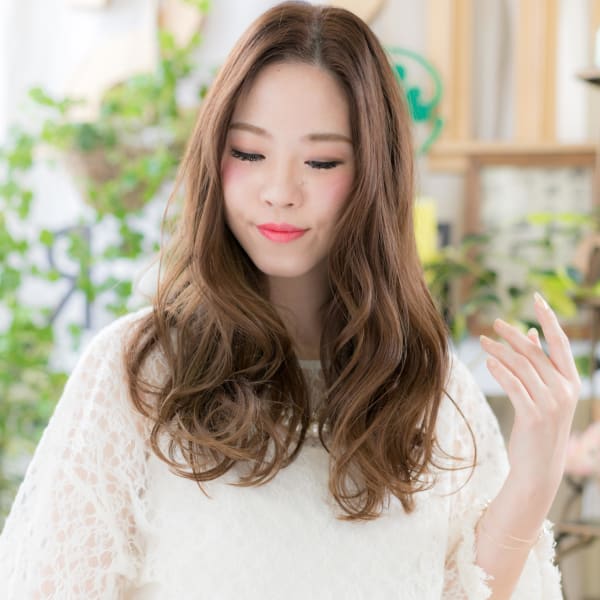 ゆるふわ愛され外国人風モテウェーブ ゆる巻きロング