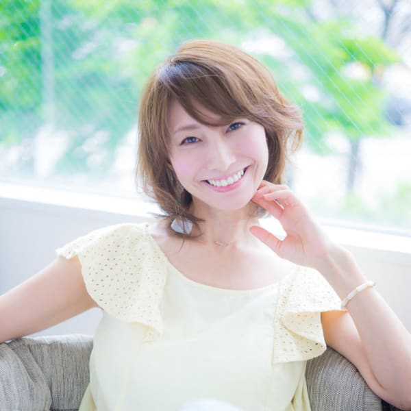 大人可愛いカジュアルセミロング