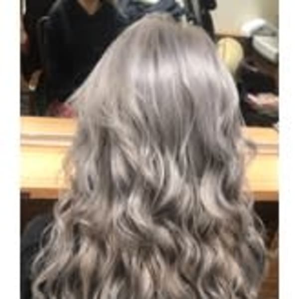 シルバーパールグラデーション