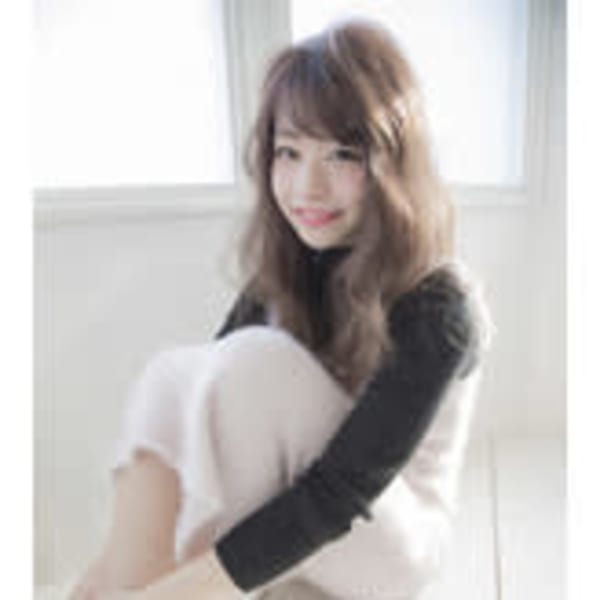 ゆるかわ外国人風ロング|HAIR DESIGN Serendipity