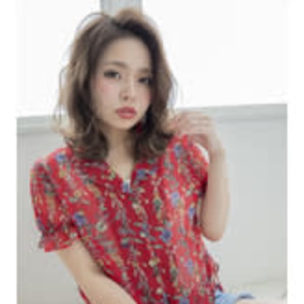 くびれウェーブミディ|HAIR DESIGN Serendipity