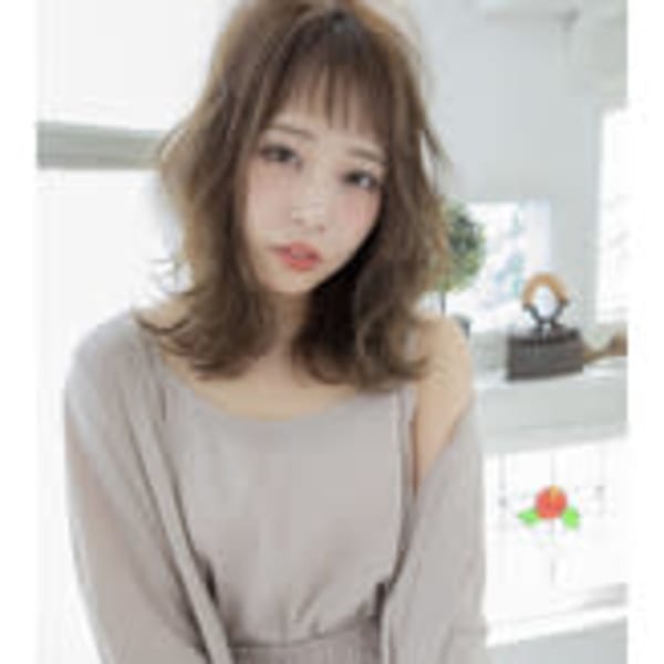 色っぽ可愛いミディスタイル|HAIR DESIGN Serendipity