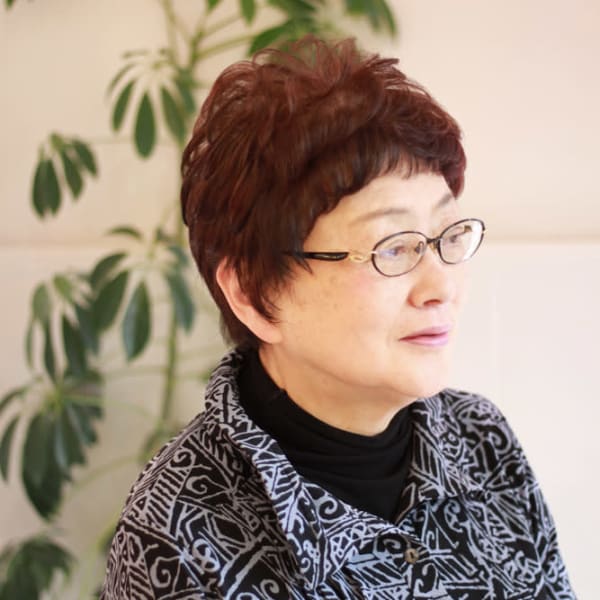 大人のショートヘア
