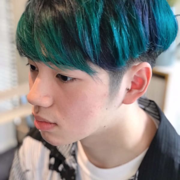 刈り上げマッシュショート